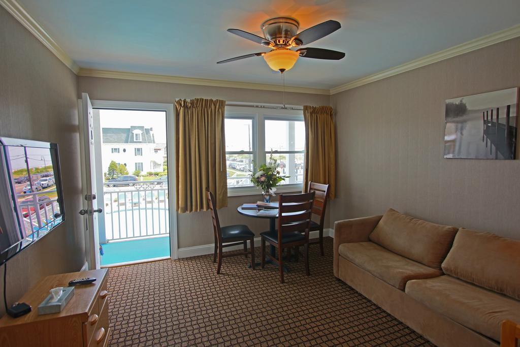Colton Court Motor Inn Кеп-Мей Номер фото