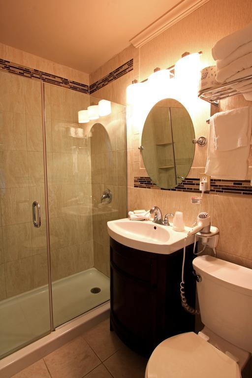 Colton Court Motor Inn Кеп-Мей Екстер'єр фото